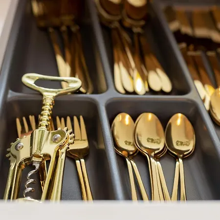 Hotel Lubostron Park By Renters