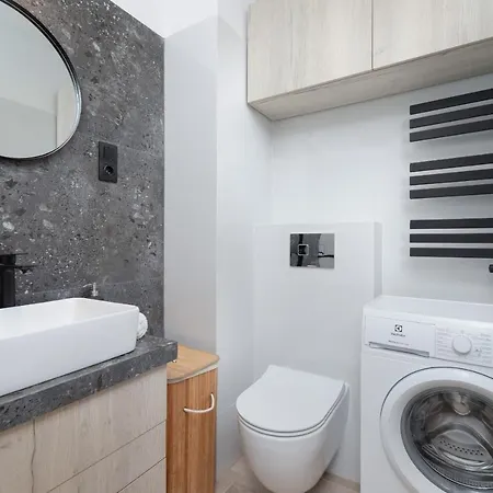 Lubostron Park By Renters