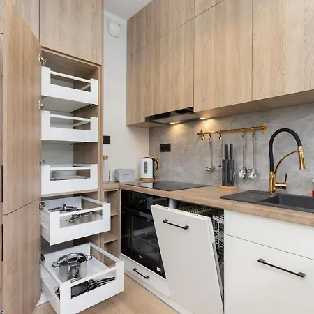 Lubostron Park By Renters